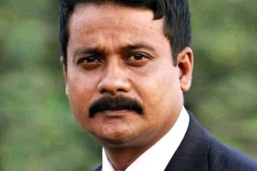 এ্যাড. অপুর তৃতীয় এমএ ডিগ্রী অর্জন