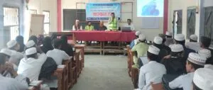 সচেতনতায় কমাতে পারে দুর্ঘটনা: কুষ্টিয়ায় নিরাপদ সড়ক দিবসে আলোচনা সভা