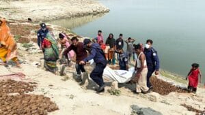 কুষ্টিয়ায় গড়াই নদী থেকে অজ্ঞাত যুবকের মরদেহ উদ্ধার