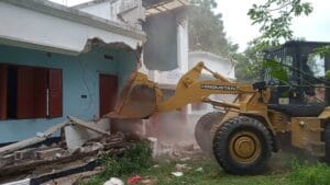 শৈলকুপায় সওজের উচ্ছেদ অভিযান, অপসারণ করা হলো ২২টি স্থাপনা