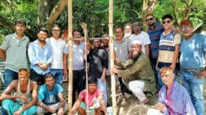 হাউজিং এলাকায় চাপকল স্থাপন, সুপেয় পানির সুবিধা পেলেন এলাকাবাসী