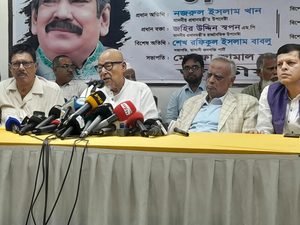 কাজী জাফর আহমেদকে পাঠ্যপুস্তকে অন্তর্ভুক্তির দাবি