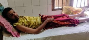 দৌলতপুরে পূর্ববিরোধের জেরে যুবককে মারধর করে টাকা ছিনিয়ে নেওয়ার অভিযোগ