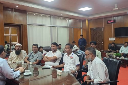 কুষ্টিয়া মেডিকেল কলেজের অধ্যক্ষের সঙ্গে এ্যাড. অপুর মতবিনিময়