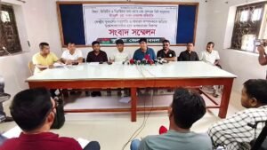 অপপ্রচারের প্রতিবাদে কুষ্টিয়ায় যুবদলের সংবাদ সম্মেলন