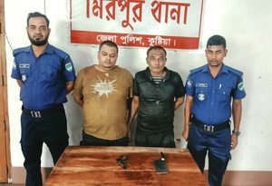 মিরপুরে ছিনতাইয়ের চেষ্টা, গণধোলাই দিয়ে দুজনকে পুলিশে দিল জনতা